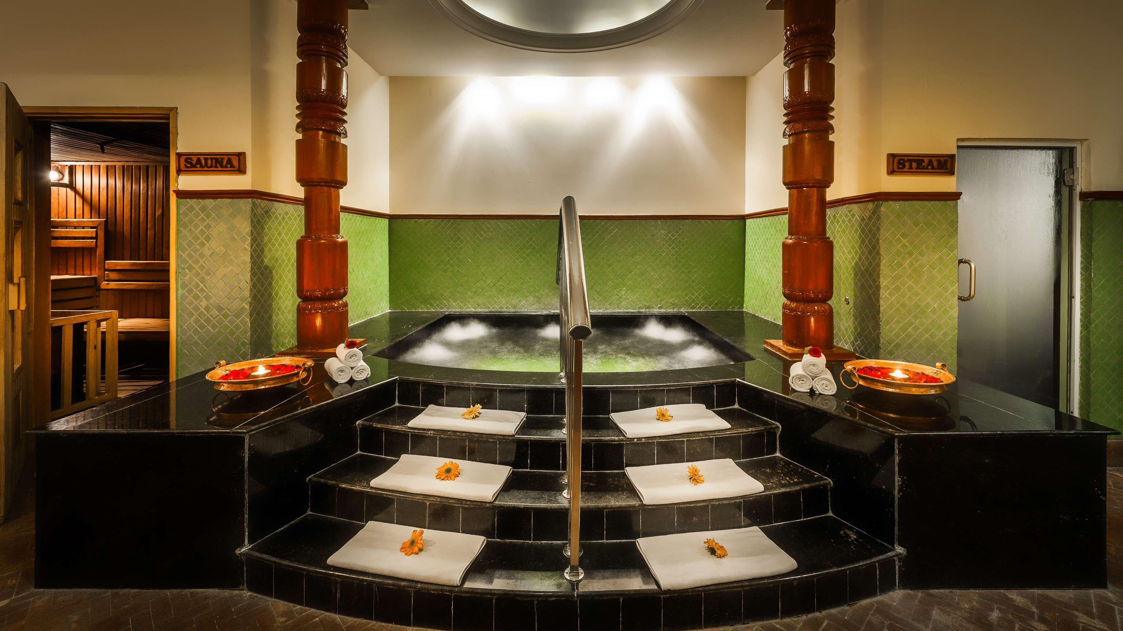 Hyatt Regency Kathmandu Hotel Екстериор снимка