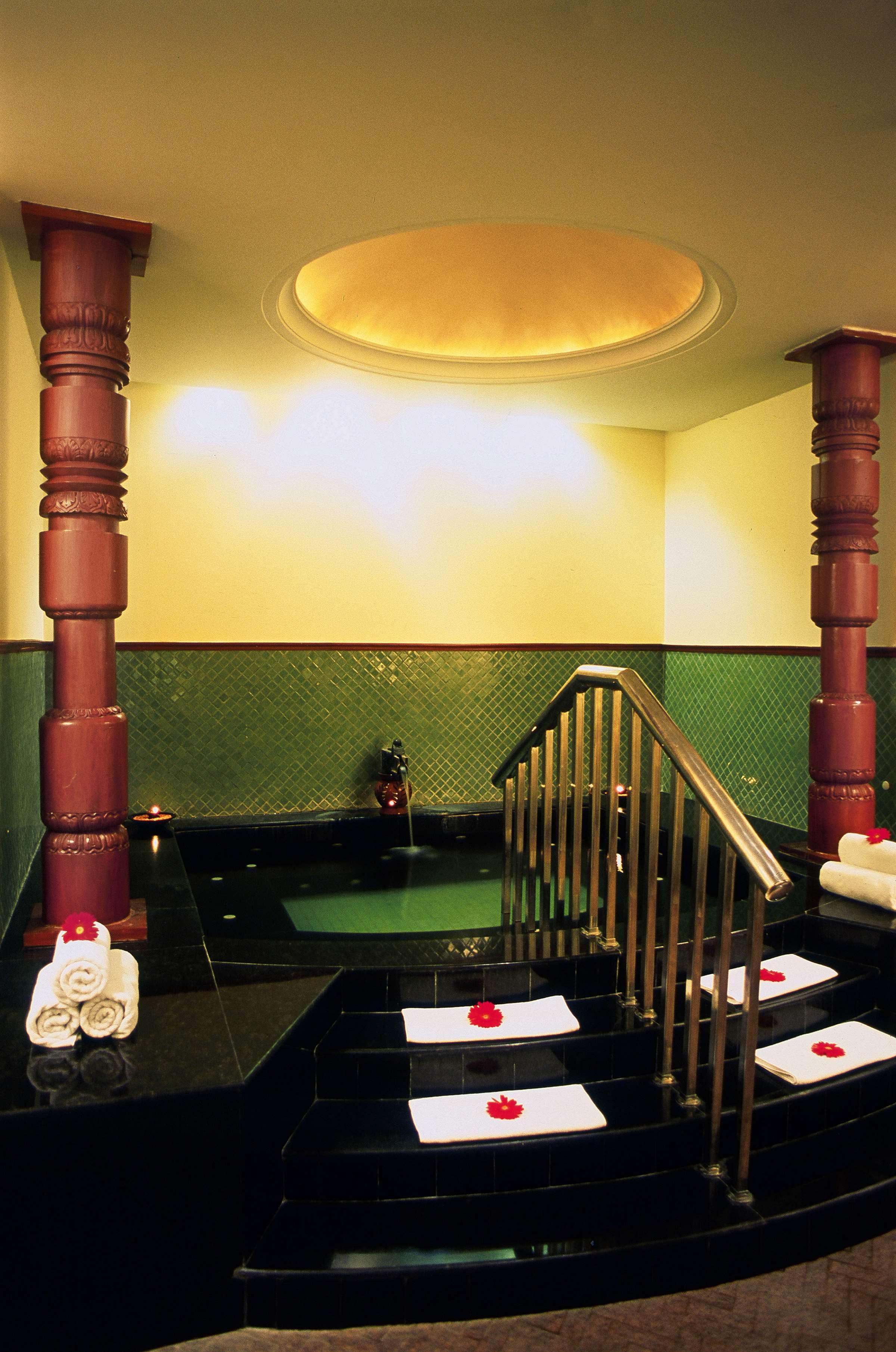 Hyatt Regency Kathmandu Hotel Екстериор снимка