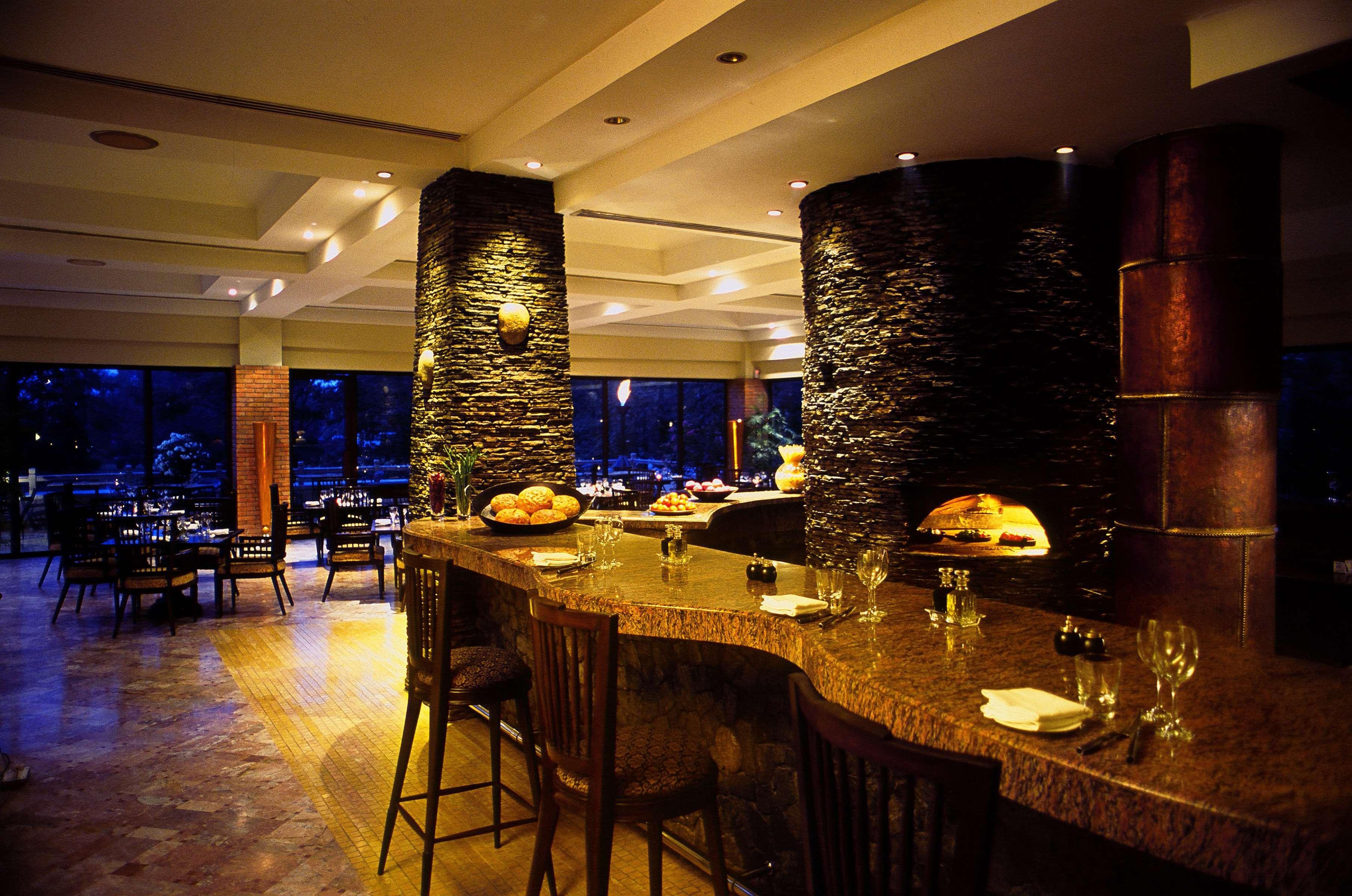 Hyatt Regency Kathmandu Hotel Екстериор снимка